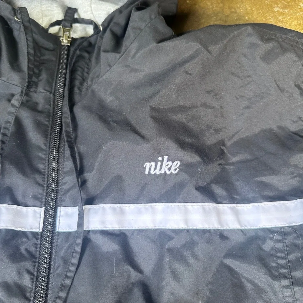 Nike Windbreaker Kids XL Black Excellent Hooded Full Zip Stripe Jacket